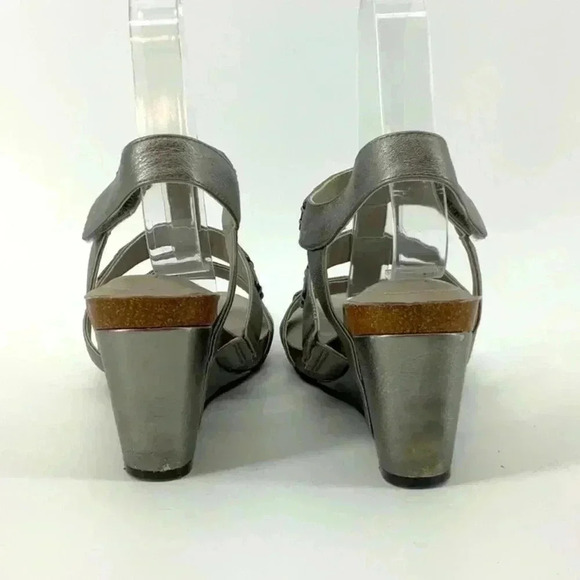 MEE TOO Cork  Sandals - Picture 4 of 5